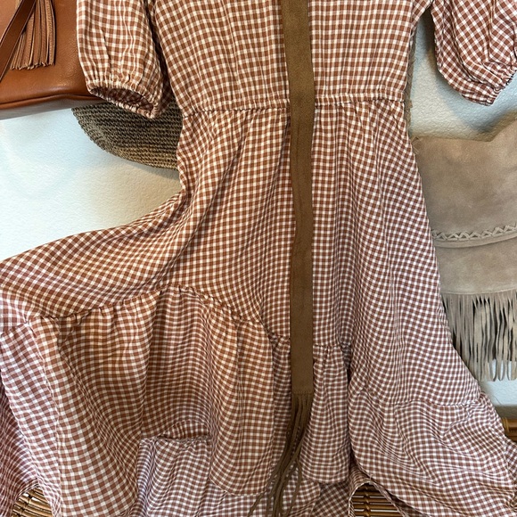 Joyfolie Brown and White Puff Sleeve asymmetrical, girls dress size 8 - Picture 2 of 9